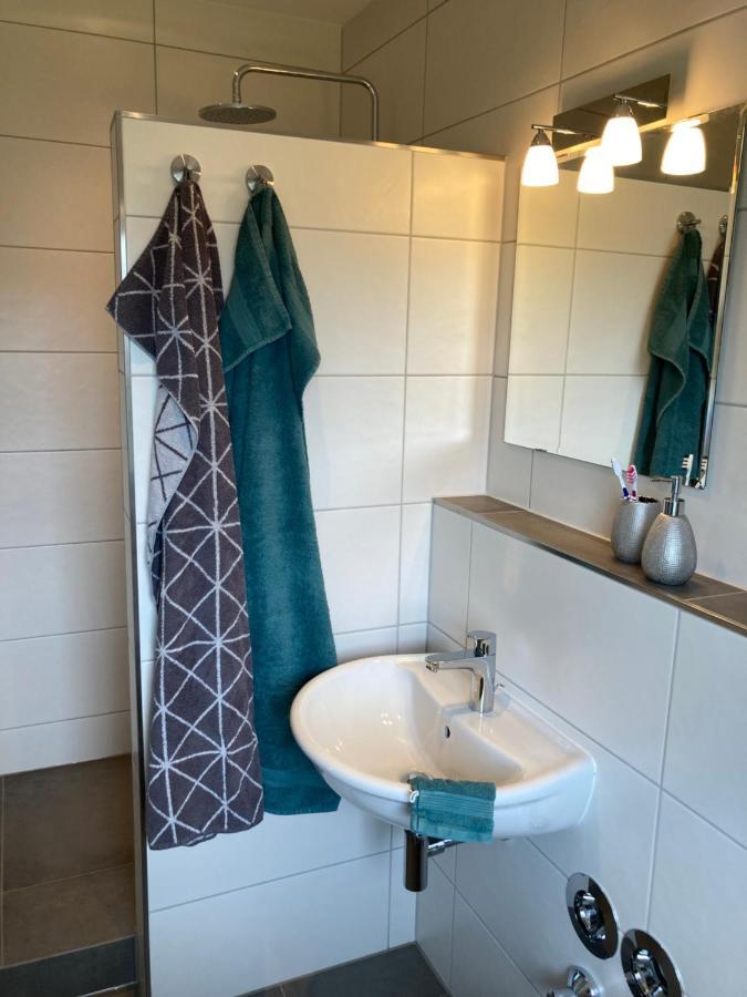 Ferienwohnung Heeser Birkenhof - Urlaub Auf Dem Bauernhof Mit Blick Ins Gruene 韦策 外观 照片