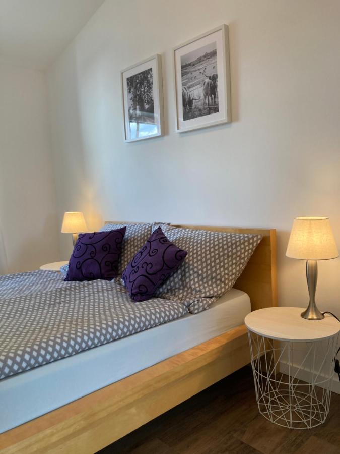 Ferienwohnung Heeser Birkenhof - Urlaub Auf Dem Bauernhof Mit Blick Ins Gruene 韦策 外观 照片